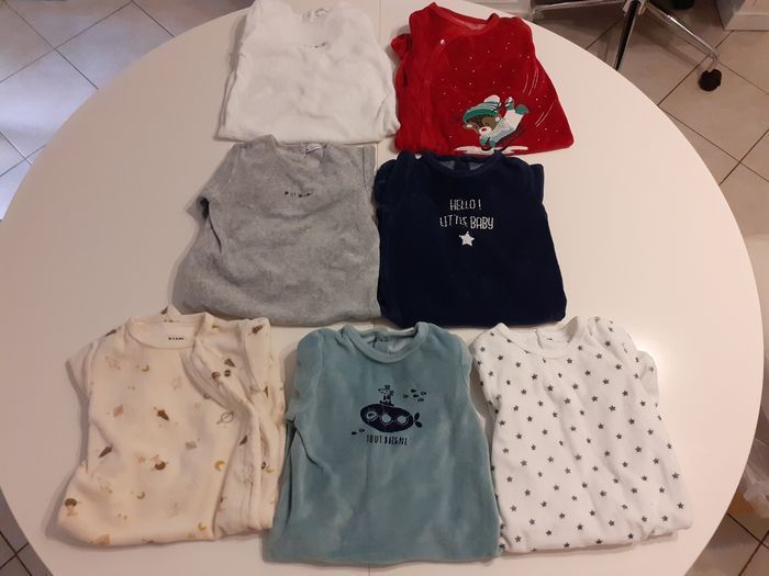 Lot de vêtements bébé garçon 9 mois