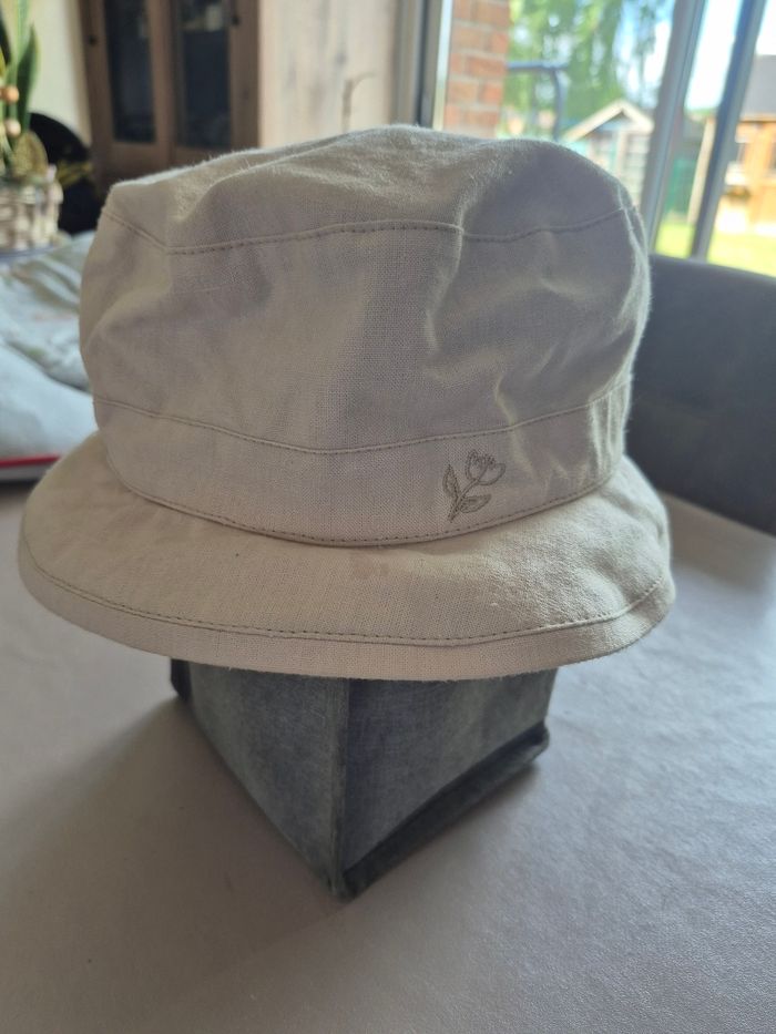 Chapeau femme