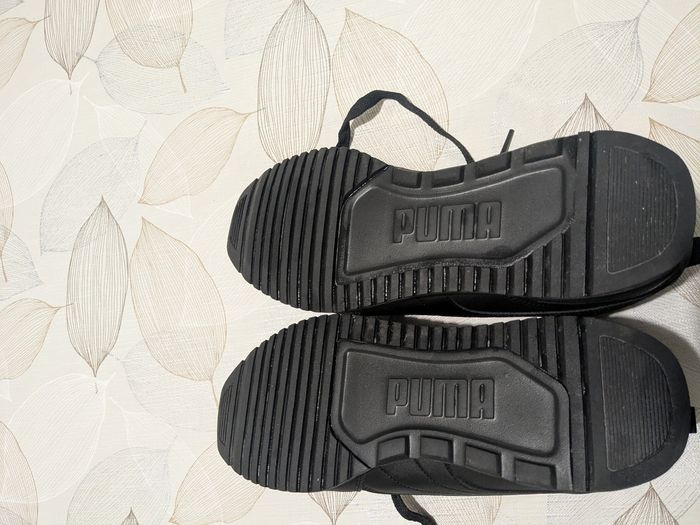 Baskets homme Puma noires. Taille 46 - photo numéro 10