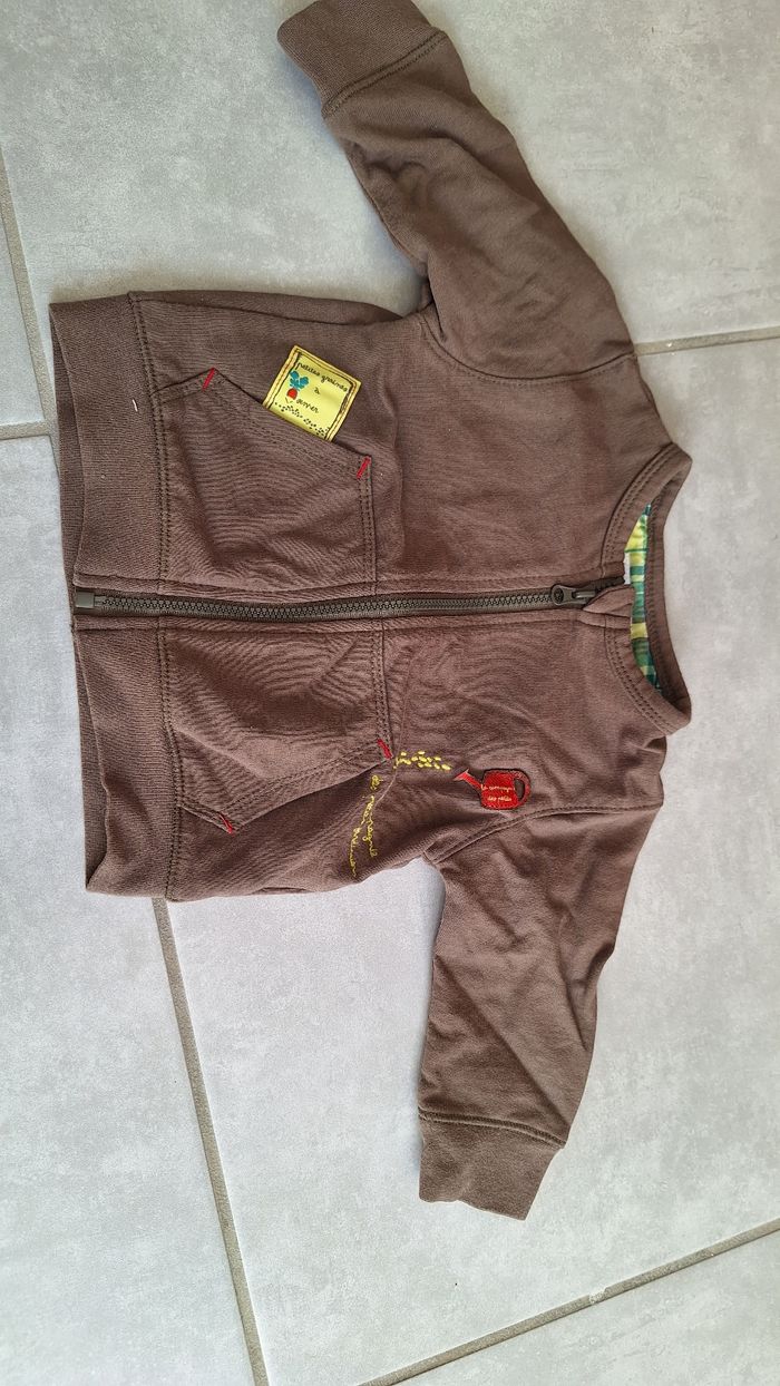 Lot vêtements bébé 6 mois, 13 pièces - photo numéro 6