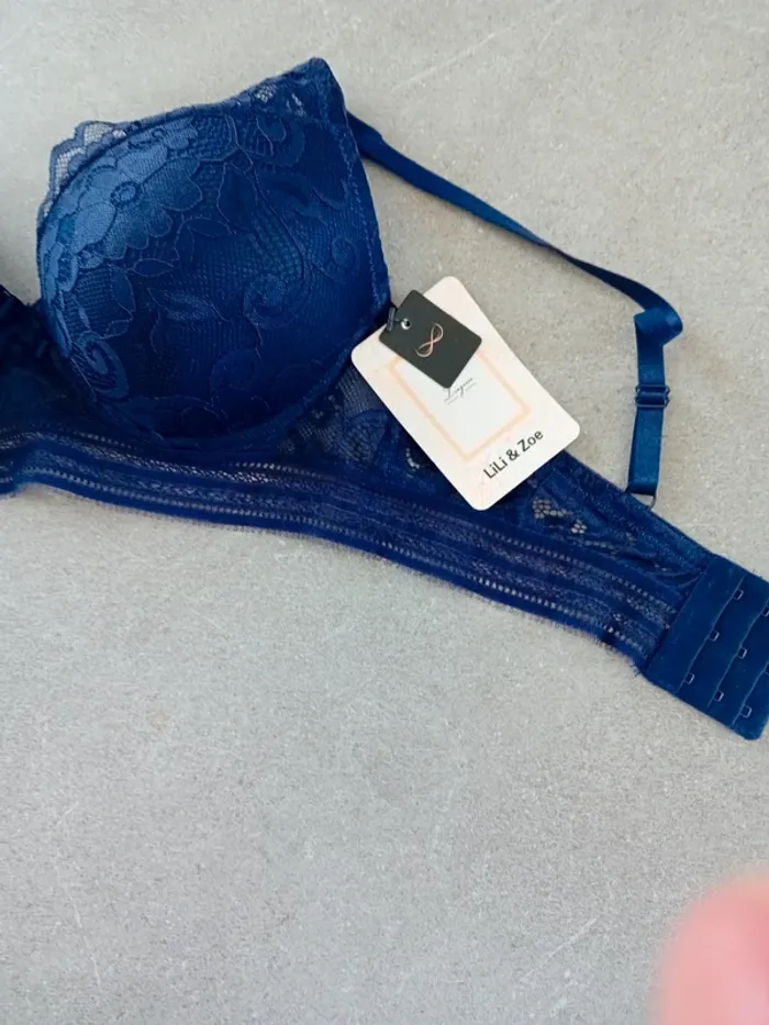 Soutien gorge balconnet 85C - photo numéro 4