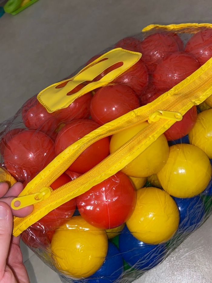 100 boules pour piscine ou autre - 6€ - photo numéro 7