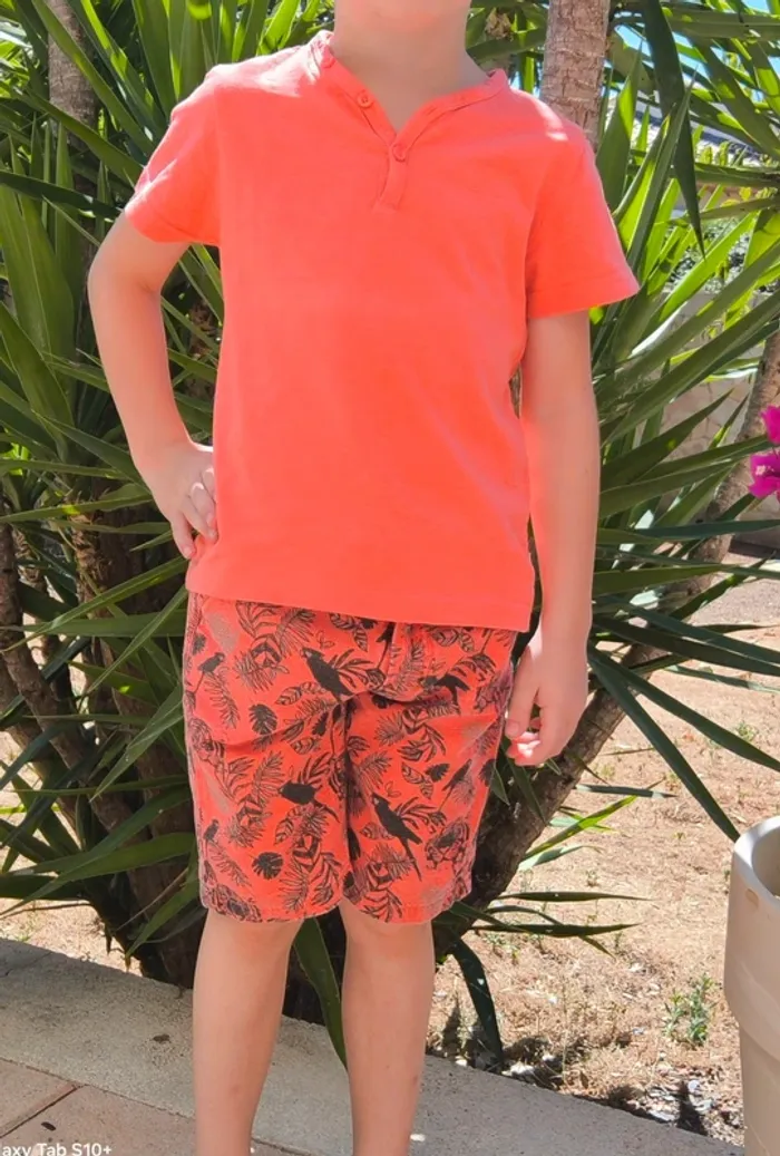 Lot neuf short et t shirt
