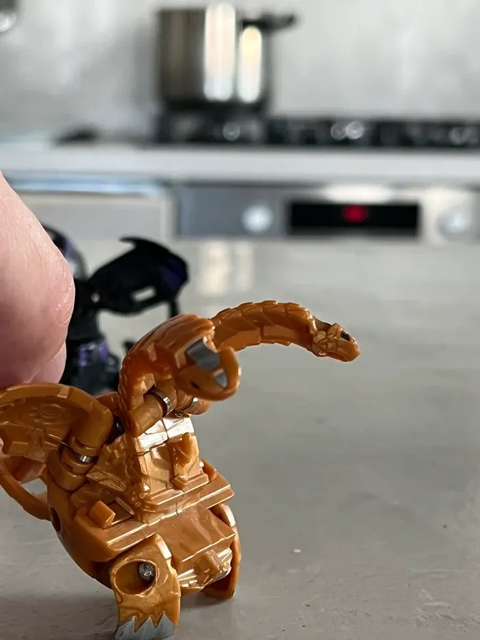 Lot de 10 Bakugan - photo numéro 9