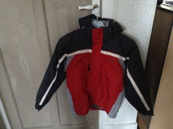 blouson de ski taille 10 ans