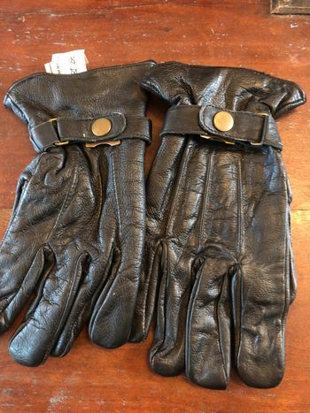 Gants en cuir neufs T.L