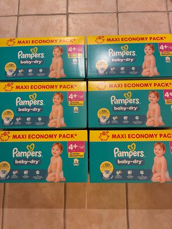 Paquet couches Pampers taille 4+ extra absorption 