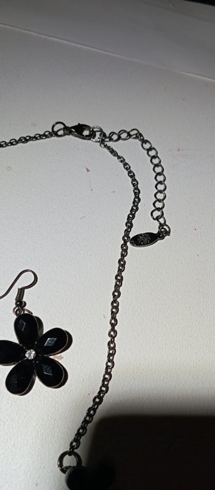 Parure fleurs collier + boucles d'oreilles - photo numéro 9