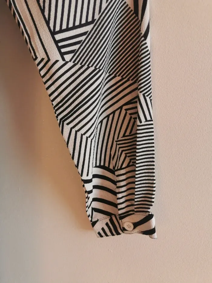 Robe chemise motifs graphique. - photo numéro 8