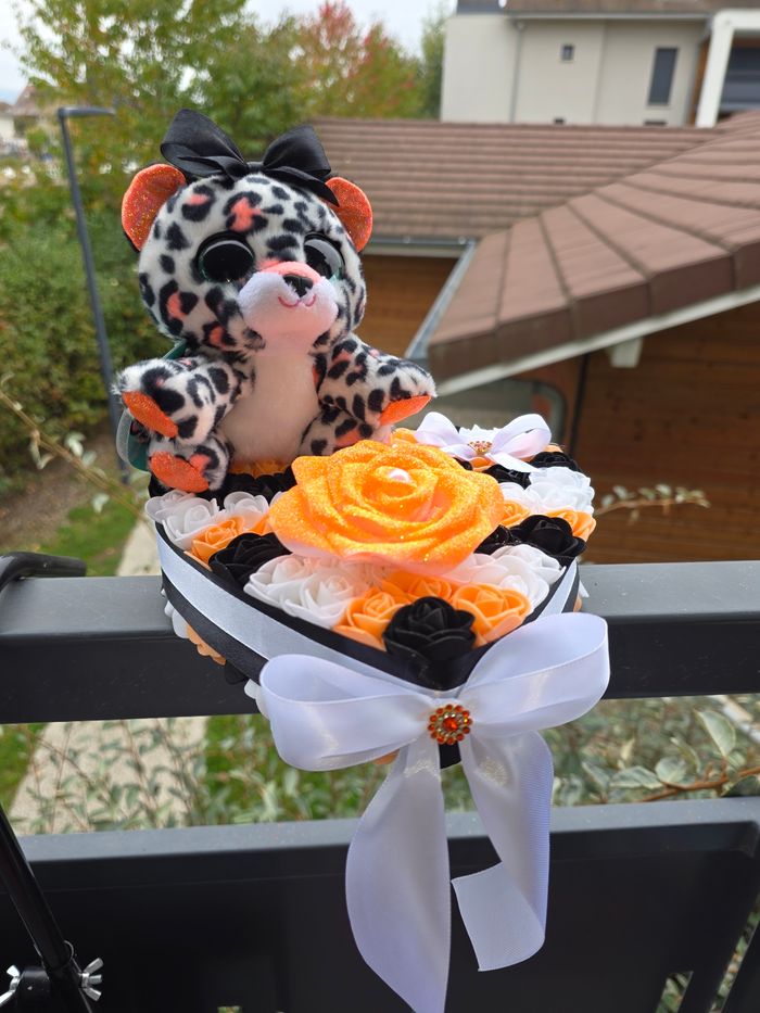 Cœur Sauvage,  peluche et sa Rose Éternelle en Satin - photo numéro 9