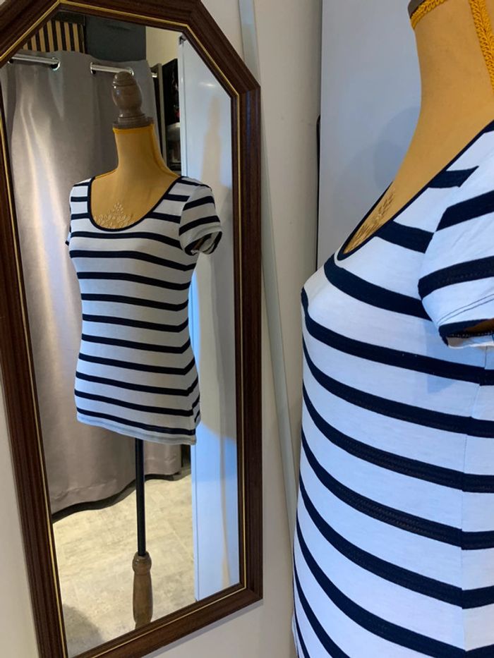 T-shirt rayé - photo numéro 5