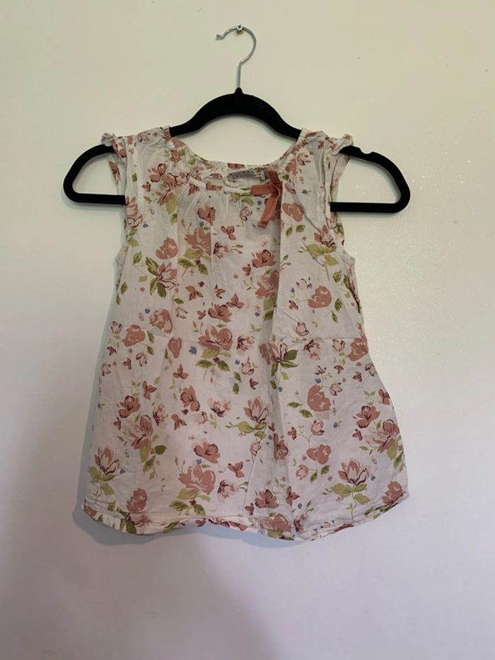 TEE shirt manche courte fleuri