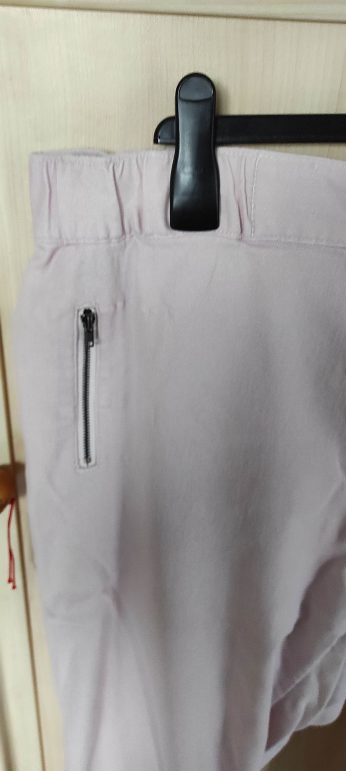 Jean rose pâle Kiabi 52 TBE - photo numéro 2