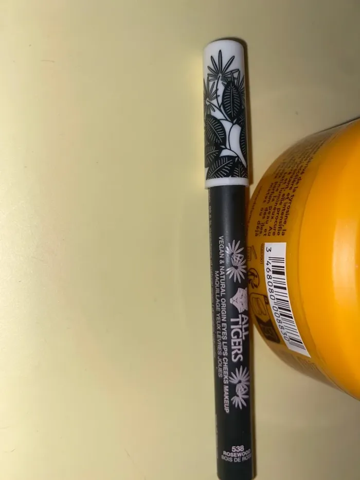 crayon yeux lèvres joues all tigers