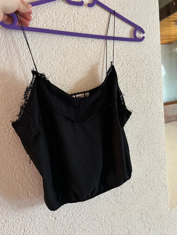 Débardeurs en dentelle Jennyfer