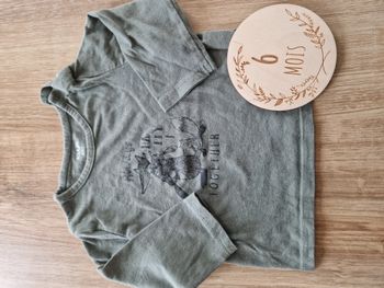 T-shirt Manches Longues Vert Kaki Motif Renard et Inscription Kiabi - 6 mois