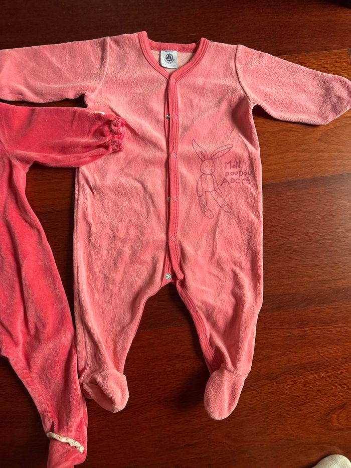Lot de 2 pyjama velours Petit Bateau. - photo numéro 2