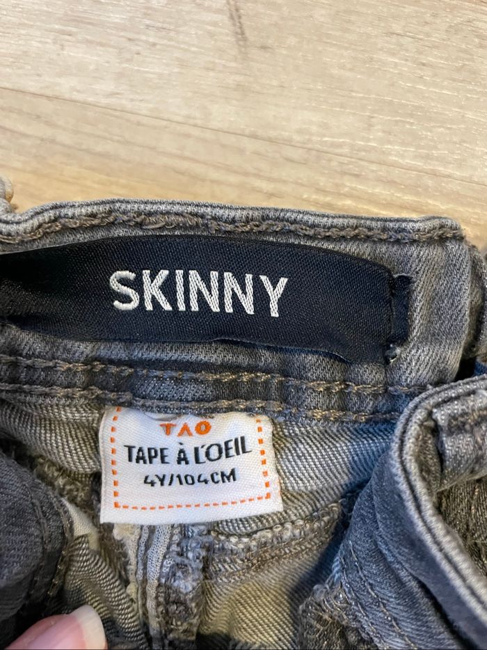 Lot vêtements garçons 4 ans - photo numéro 10