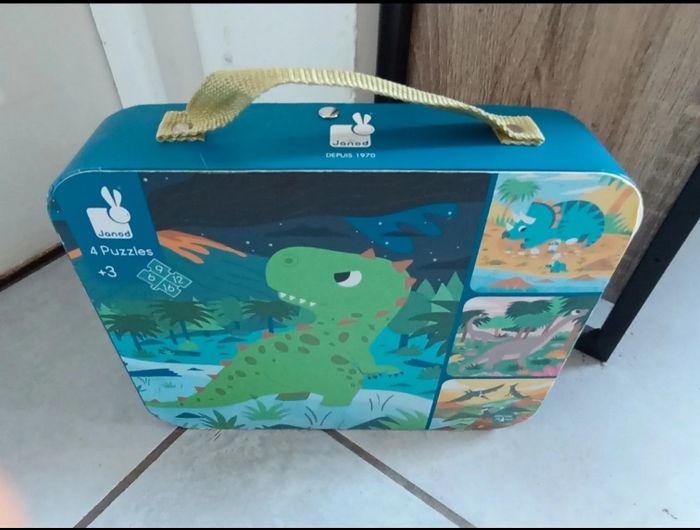 4 puzzles dinosaures - très bon état - 3 ans et + - photo numéro 8