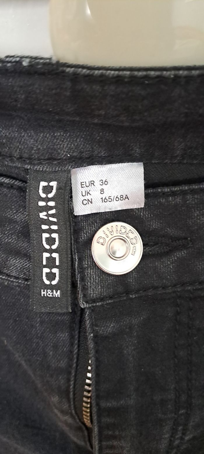 🖤 Jean skinny noir H&M Divided – Taille 36 / UK 8 - photo numéro 2