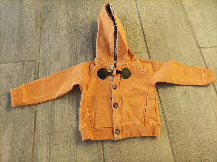 Lot n° 234 Gilet à boutons Fun & Fun 12 mois - photo numéro 2