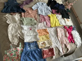 Gros lot de vêtements bébé fille 3 mois