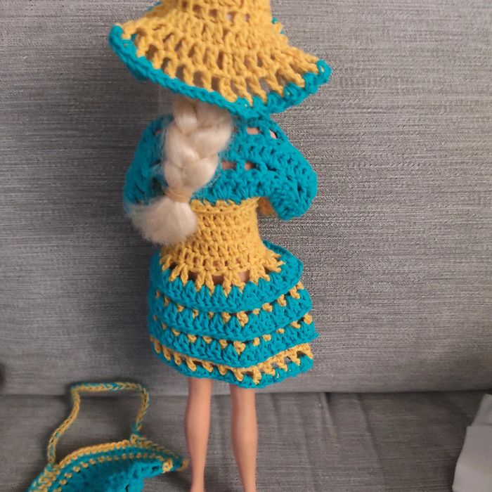 Vêtements pour Barbie 3 € - photo numéro 11