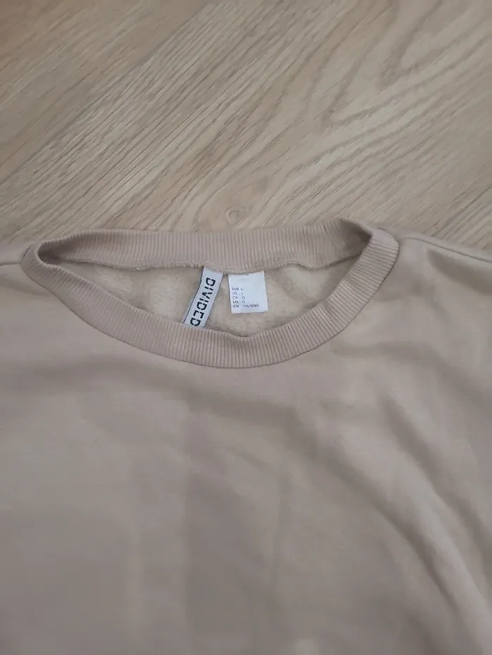 Pull beige court - photo numéro 3