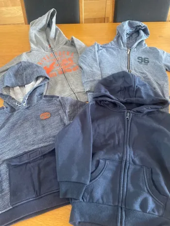 Lot 4 sweat garçon 4 ans