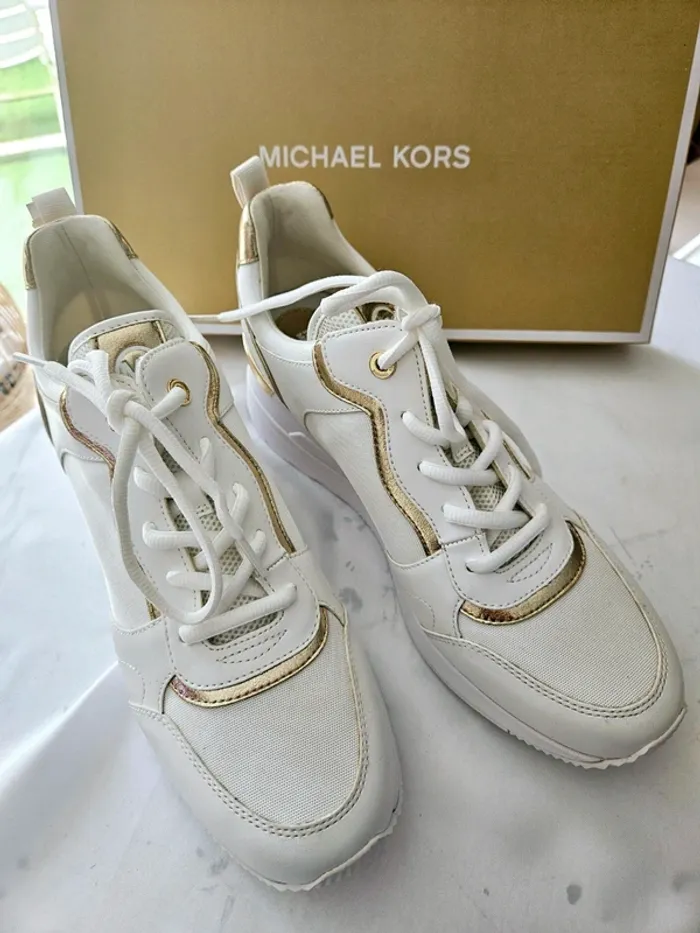 Snaekers Michael kors pointure 42 - photo numéro 2