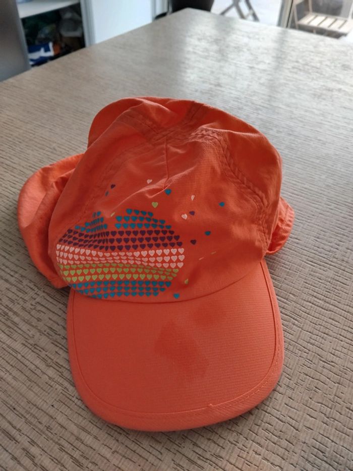 Casquette anti UV 3/4 ans