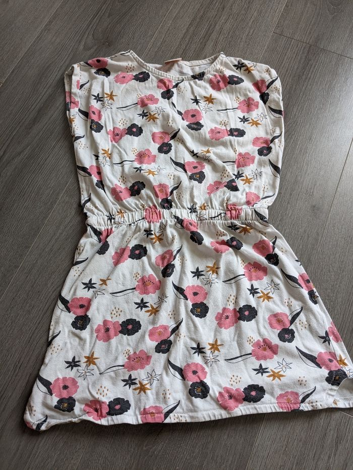 Robe tape à l'oeil - photo numéro 2