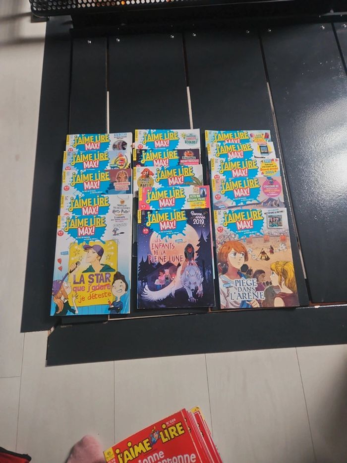 Lot livres J'aime Lire Max !