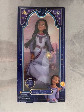 Poupée Asha Disney