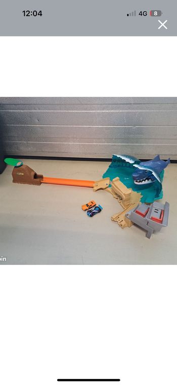 Circuit hotwheels pour petite voiture