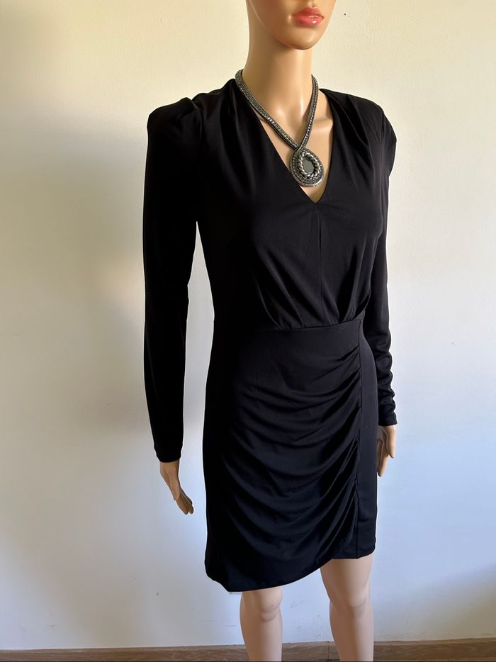 Robe noire drapée à manches longues Morgan taille 34 jamais portée - photo numéro 2