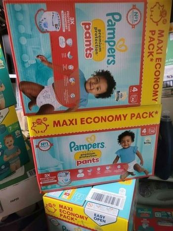 Lot pampers premium pants  taille 4