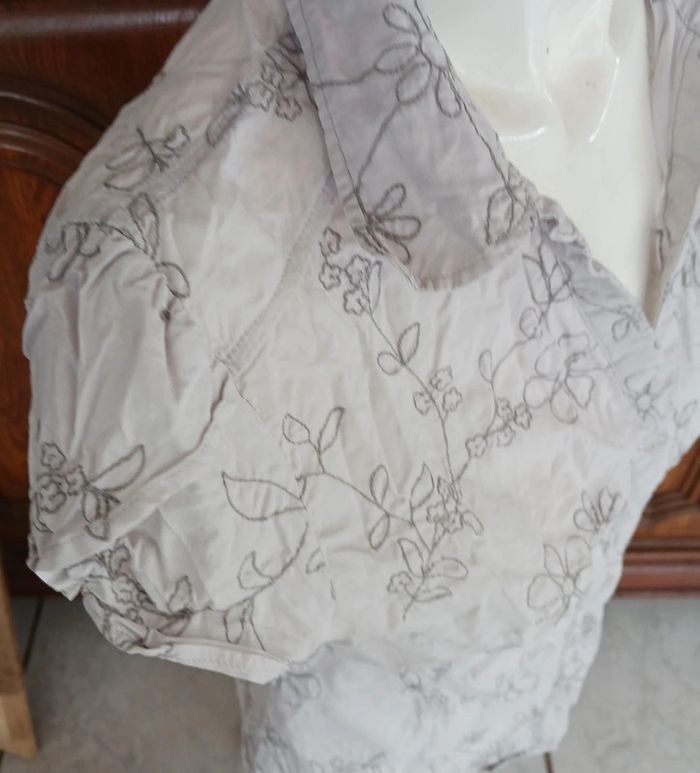 Chemise camaïeu taille 42 - photo numéro 4