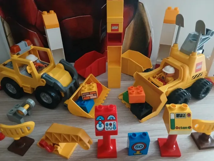 Lot lego duplo engins de chantier - photo numéro 4