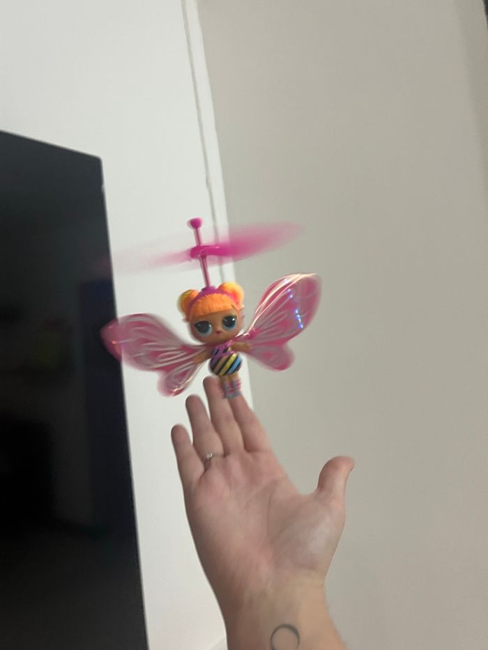 Poupée LOL Magic flyers - photo numéro 2