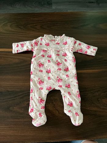 Très joli pyjama