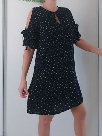 Jolie robe marine à motifs Etam