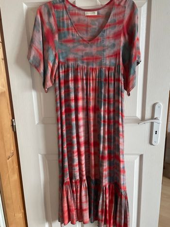 Robe Maison Hôtel manches courtes 