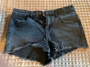 Short gris