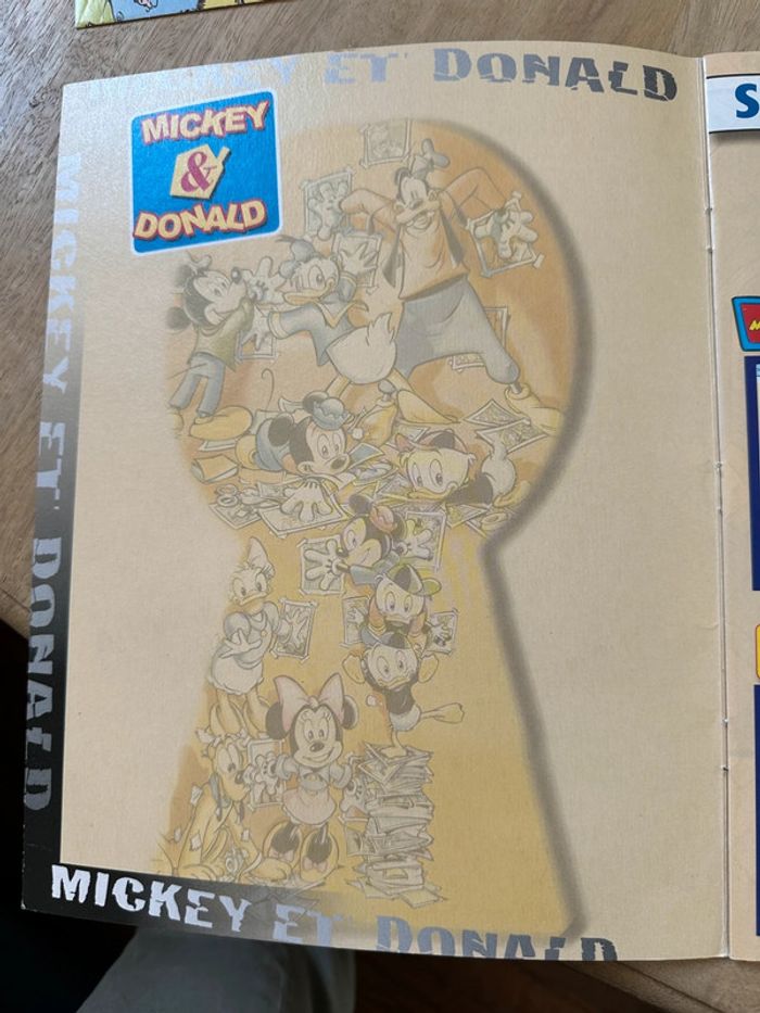 Panini - Album complet stickers autocollants Walt Disney Le Monde de Mickey et Donald - photo numéro 3