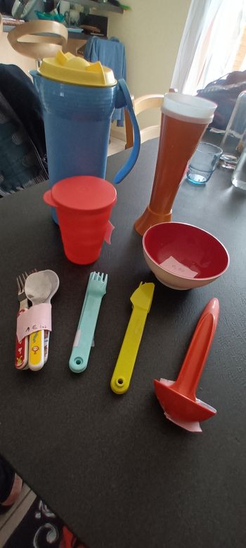 Lot tupperware