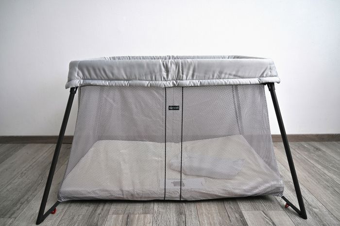 BabyBjörn lit parapluie de voyage Travel Cot Light
