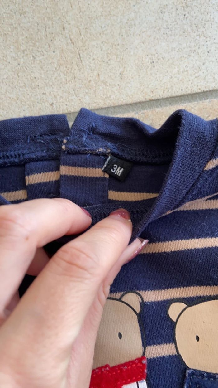 Lot haut 3 mois - photo numéro 2