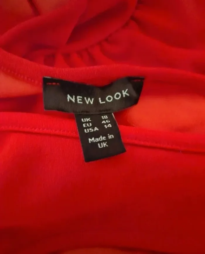 Haut court rouge volanté New Look Taille 42/44 Neuf - photo numéro 6