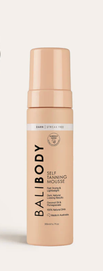 BaliBody Mousse Auto-bronzante pour Peau Bronzée Naturelle Formule en Mousse Facile à Appliquer Sans